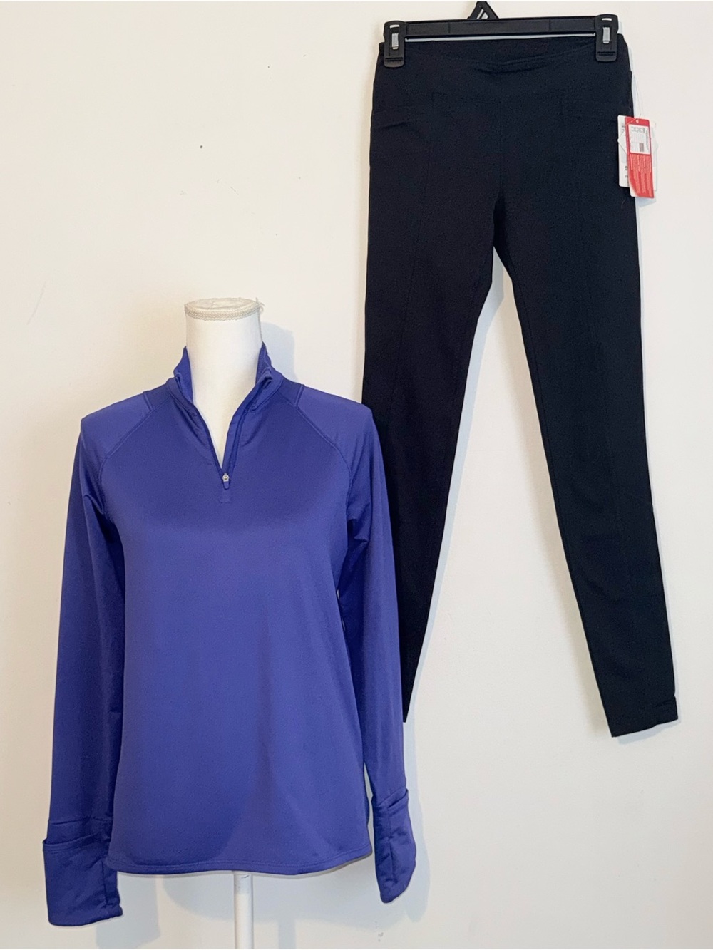 Athleta XS Bundle Purple Quarter Zip Pullover & NWT Metro Leggings Black